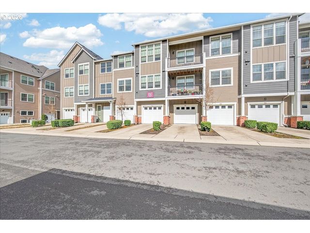 16401 Nw CHADWICK Way, Portland, OR 97229