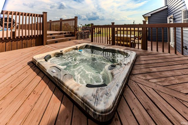 17 N 1200 W Road, Parker City, IN 47368