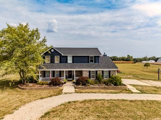 17 N 1200 W Road, Parker City, IN 47368