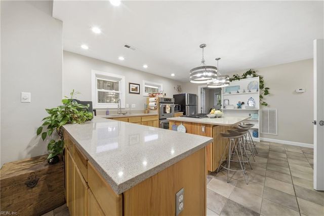 8708 Atlantic AVE, Virginia Beach, VA 23451