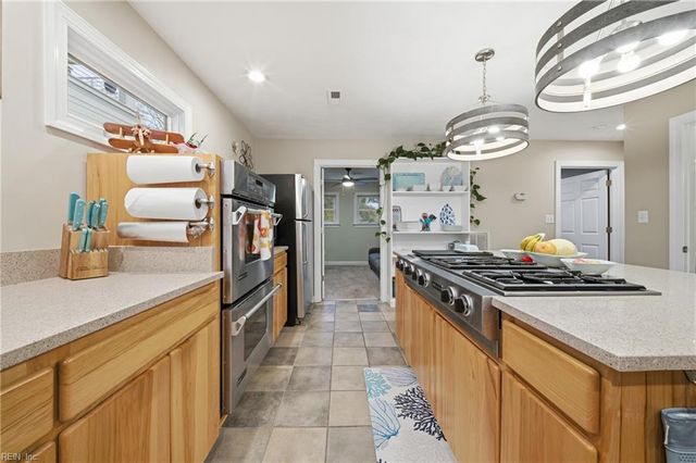 8708 Atlantic AVE, Virginia Beach, VA 23451