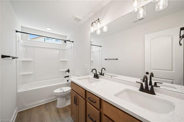 3109 Hayes Village Road, Greensboro, NC 27405