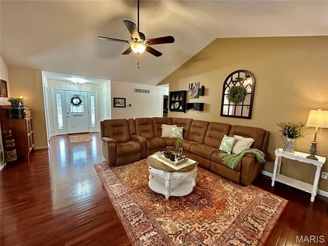 1006 St. Andrews, Union, MO 63084