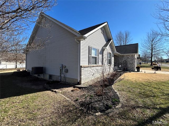 1006 St. Andrews, Union, MO 63084