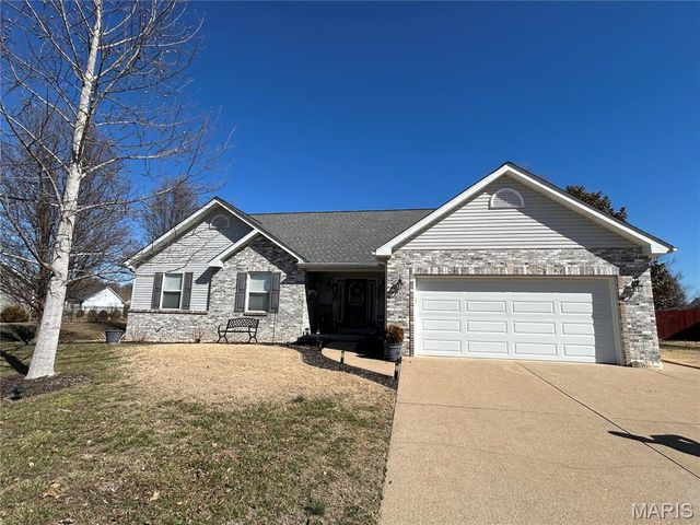 1006 St. Andrews, Union, MO 63084