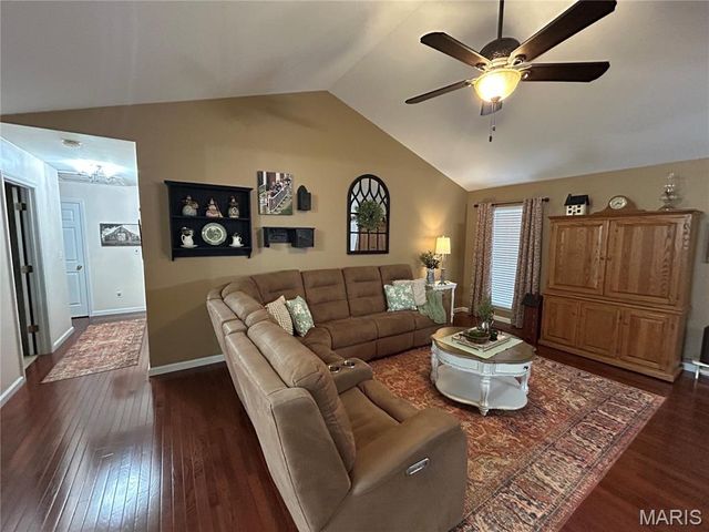 1006 St. Andrews, Union, MO 63084