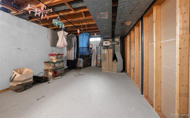 30615 Scrivo Drive, Warren, MI 48092
