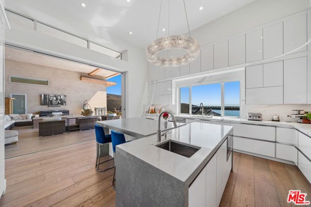 10715 Yerba Buena Road, Malibu, CA 90265