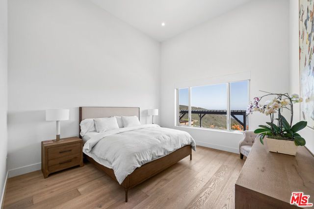 10715 Yerba Buena Road, Malibu, CA 90265