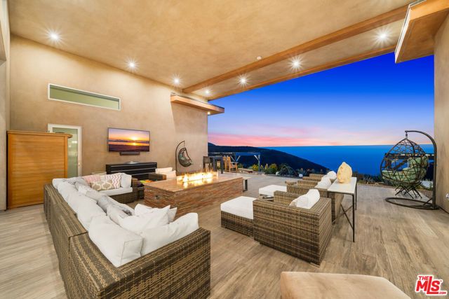10715 Yerba Buena Road, Malibu, CA 90265