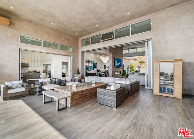 10715 Yerba Buena Road, Malibu, CA 90265