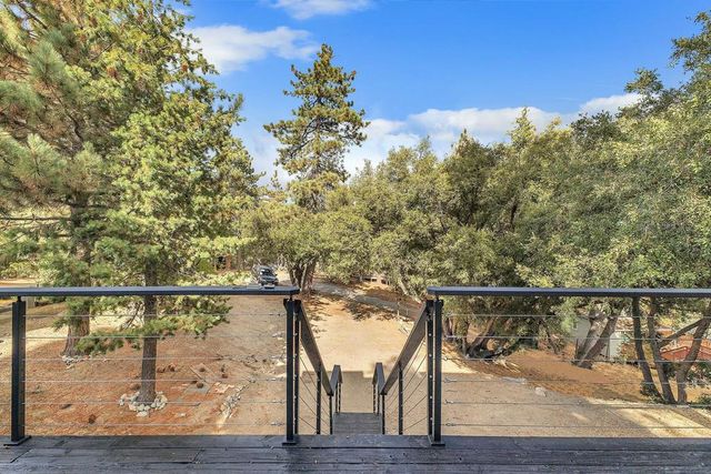 52895 Cedar Drive, Idyllwild, CA 92549