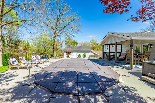 1121 O Henry Drive, Hixson, TN 37343