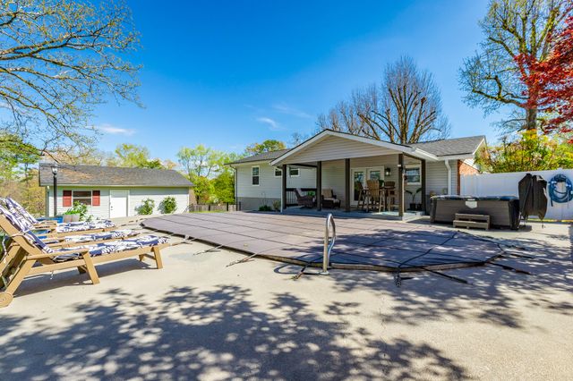 1121 O Henry Drive, Hixson, TN 37343