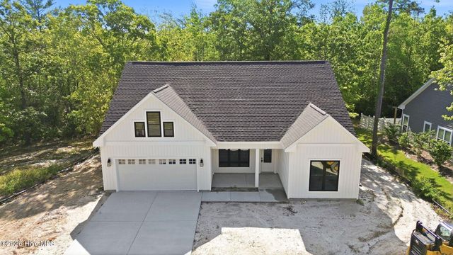 554 Sanctuary Point SW, Supply, NC 28462