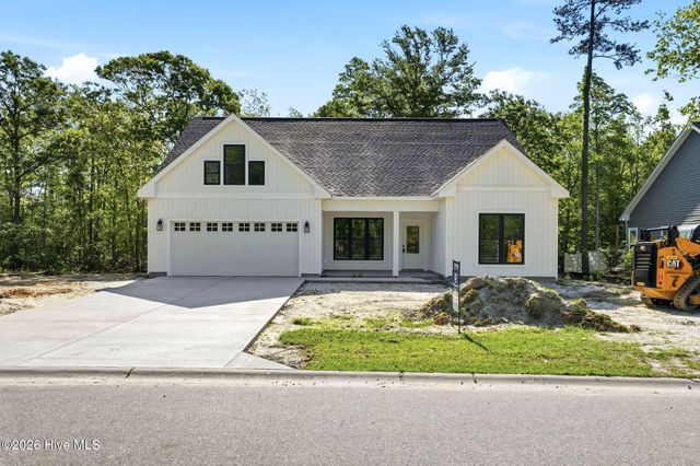 554 Sanctuary Point SW, Supply, NC 28462