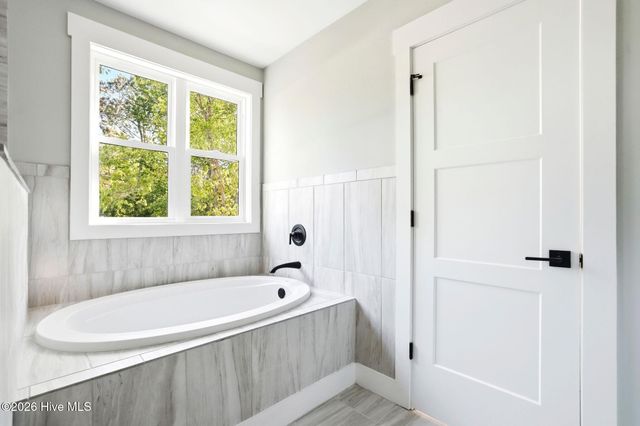 554 Sanctuary Point SW, Supply, NC 28462