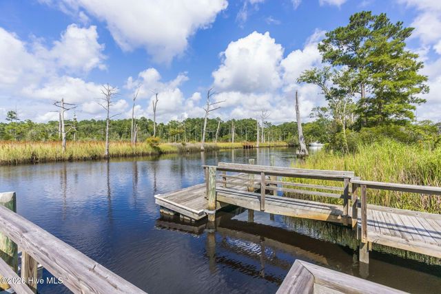 554 Sanctuary Point SW, Supply, NC 28462