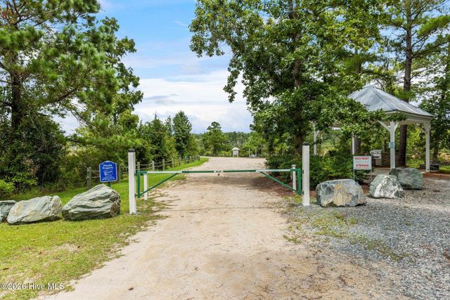 554 Sanctuary Point SW, Supply, NC 28462