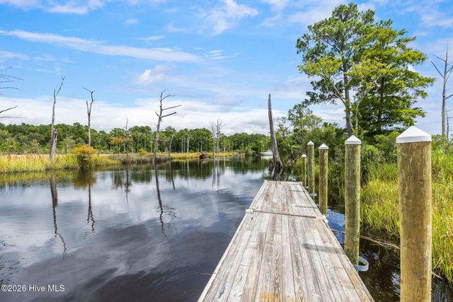 554 Sanctuary Point SW, Supply, NC 28462