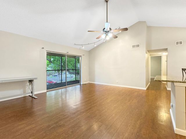 3083 N Oakland Forest Drive 306, Oakland Park, FL 33309