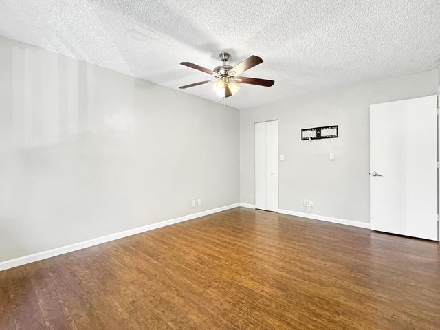 3083 N Oakland Forest Drive 306, Oakland Park, FL 33309