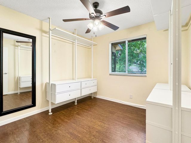 3083 N Oakland Forest Drive 306, Oakland Park, FL 33309