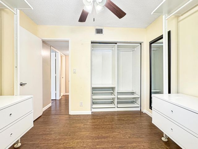 3083 N Oakland Forest Drive 306, Oakland Park, FL 33309