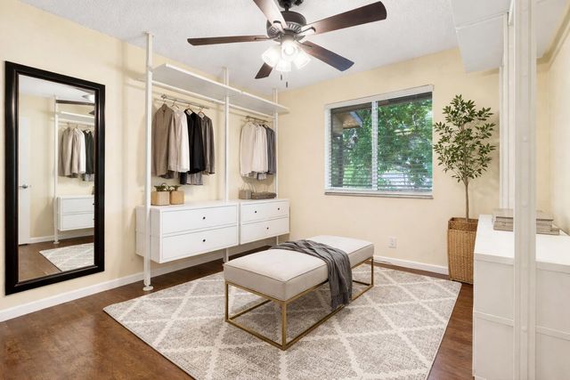 3083 N Oakland Forest Drive 306, Oakland Park, FL 33309