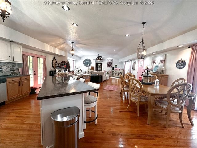 37 Poncho Drive, Chapmanville, WV 15508