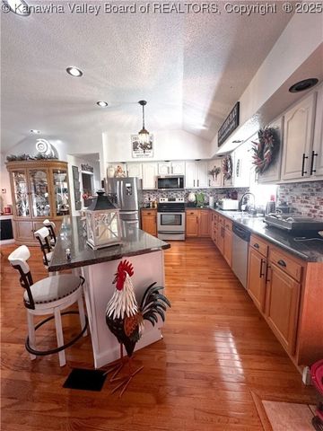 37 Poncho Drive, Chapmanville, WV 15508