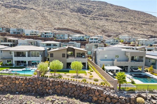 302 Shaded Canyon Drive, Henderson, NV 89012