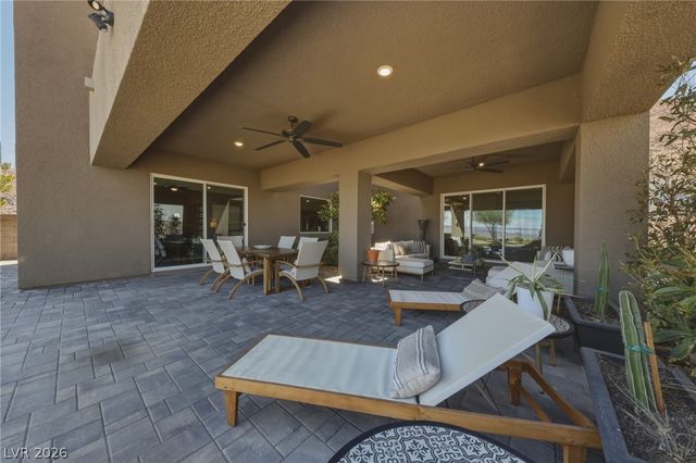 302 Shaded Canyon Drive, Henderson, NV 89012