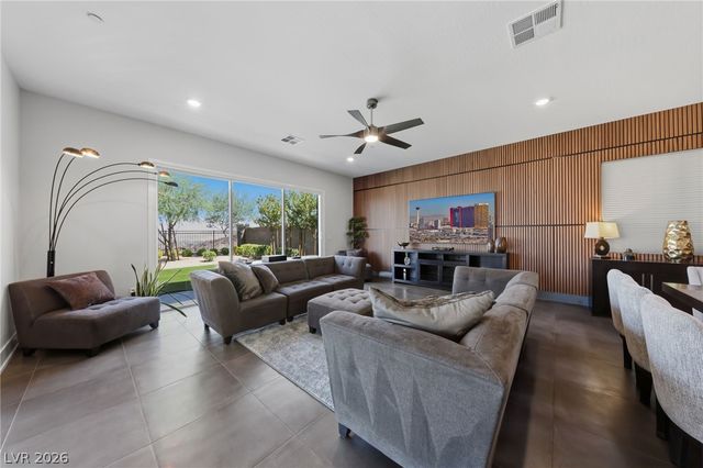 302 Shaded Canyon Drive, Henderson, NV 89012