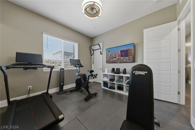 302 Shaded Canyon Drive, Henderson, NV 89012