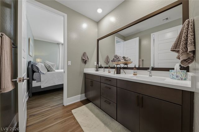 302 Shaded Canyon Drive, Henderson, NV 89012