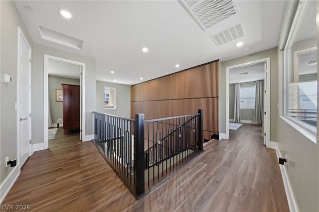 302 Shaded Canyon Drive, Henderson, NV 89012