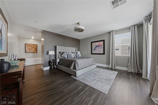 302 Shaded Canyon Drive, Henderson, NV 89012