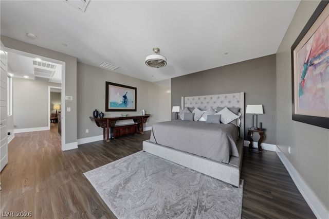 302 Shaded Canyon Drive, Henderson, NV 89012