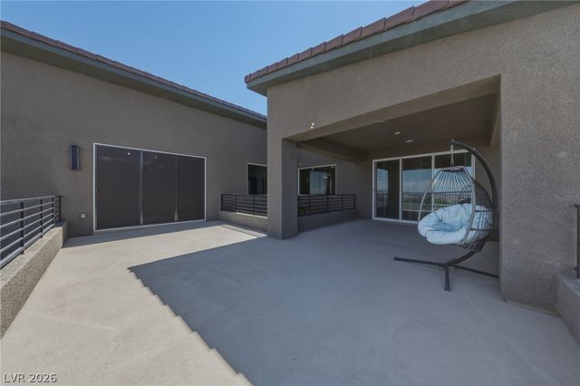 302 Shaded Canyon Drive, Henderson, NV 89012