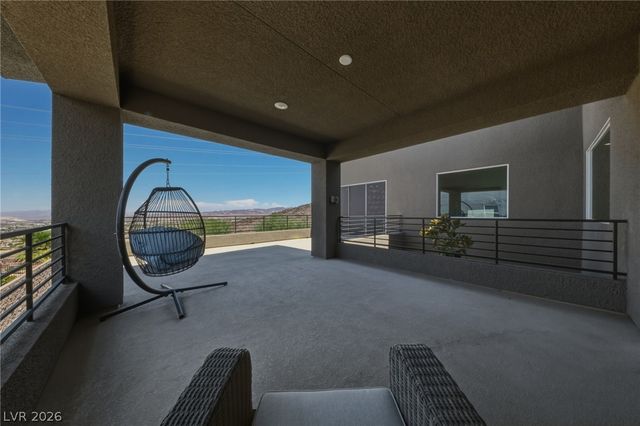 302 Shaded Canyon Drive, Henderson, NV 89012