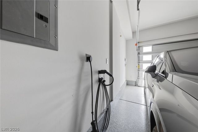 302 Shaded Canyon Drive, Henderson, NV 89012