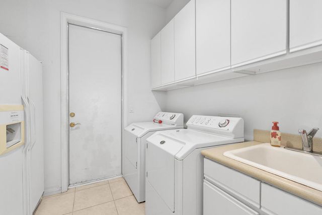 2 Othello Court, Rancho Mirage, CA 92270