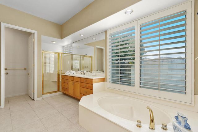 2 Othello Court, Rancho Mirage, CA 92270