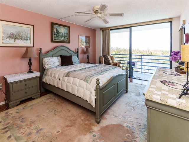 4823 EBBTIDE LANE 302, Port Richey, FL 34668