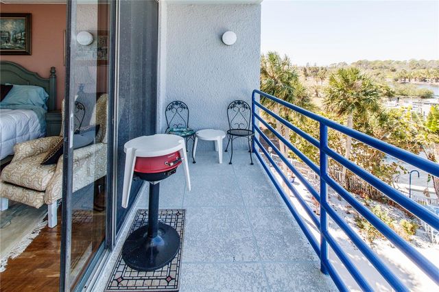 4823 EBBTIDE LANE 302, Port Richey, FL 34668