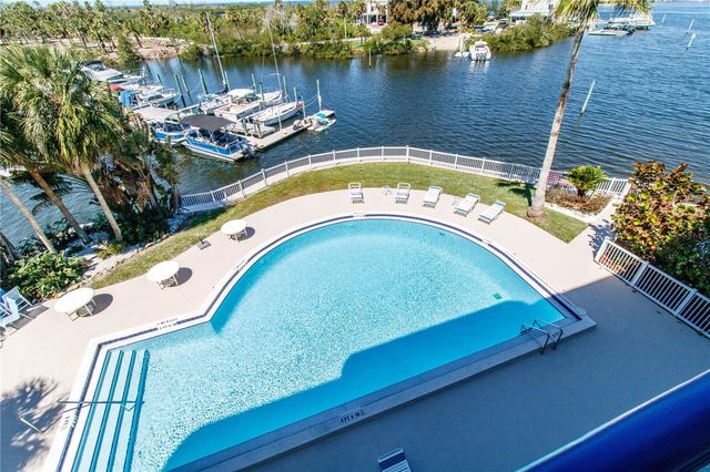 4823 EBBTIDE LANE 302, Port Richey, FL 34668