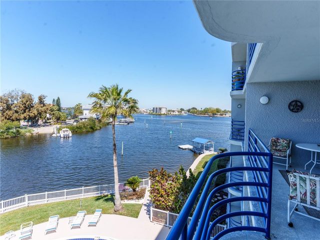 4823 EBBTIDE LANE 302, Port Richey, FL 34668