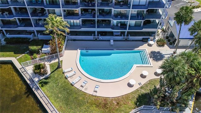 4823 EBBTIDE LANE 302, Port Richey, FL 34668