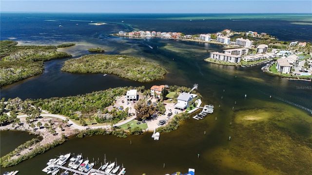 4823 EBBTIDE LANE 302, Port Richey, FL 34668